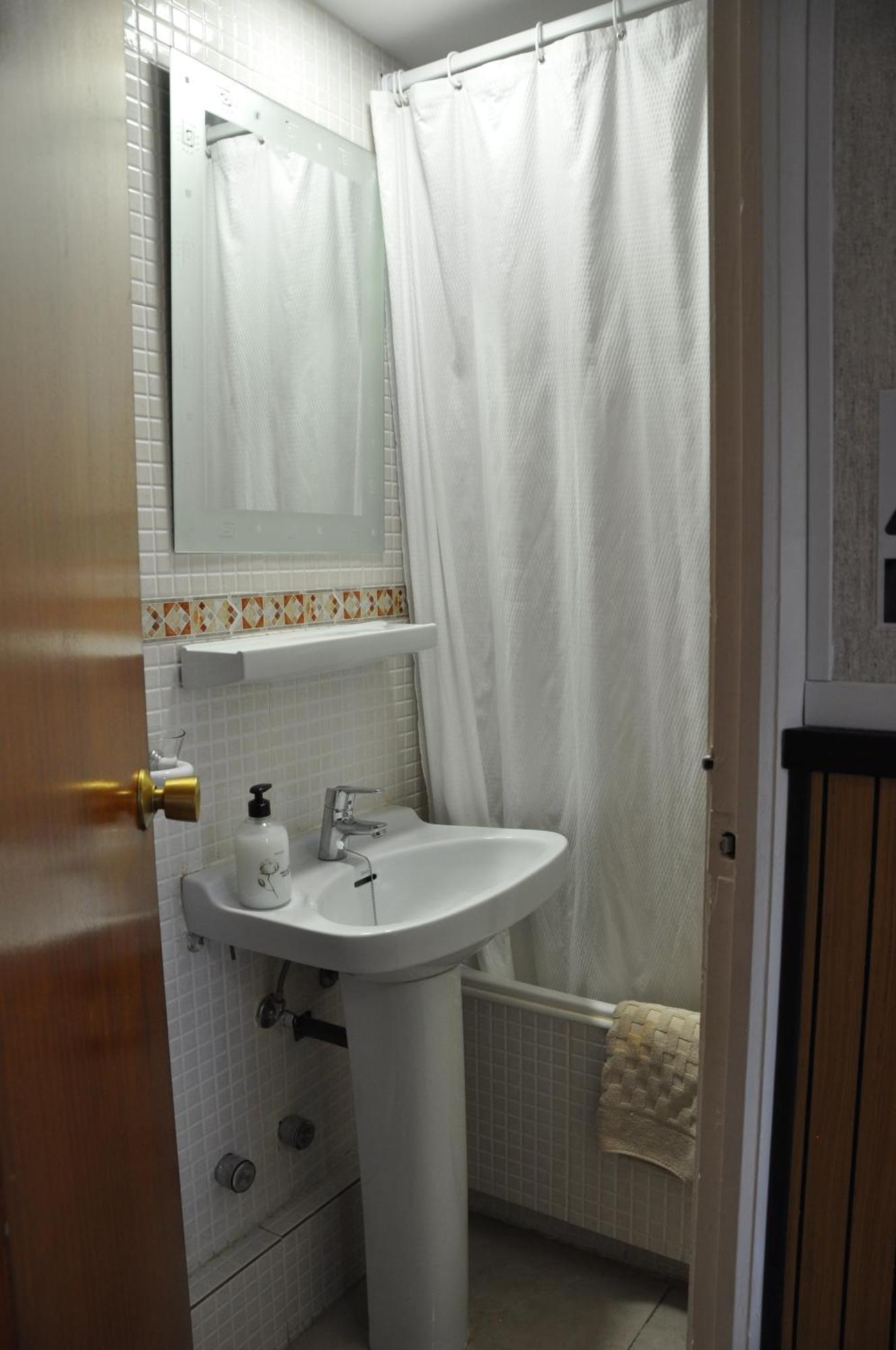 Hostal Ramon Y Cajal บายาโดลิด ภายนอก รูปภาพ